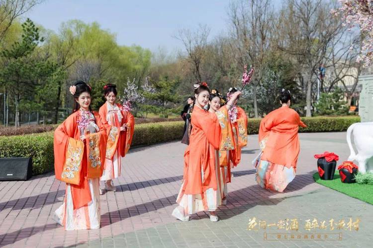 以"杏花"之名 作"诗酒"文章!第七届汾酒杏花节盛大启幕